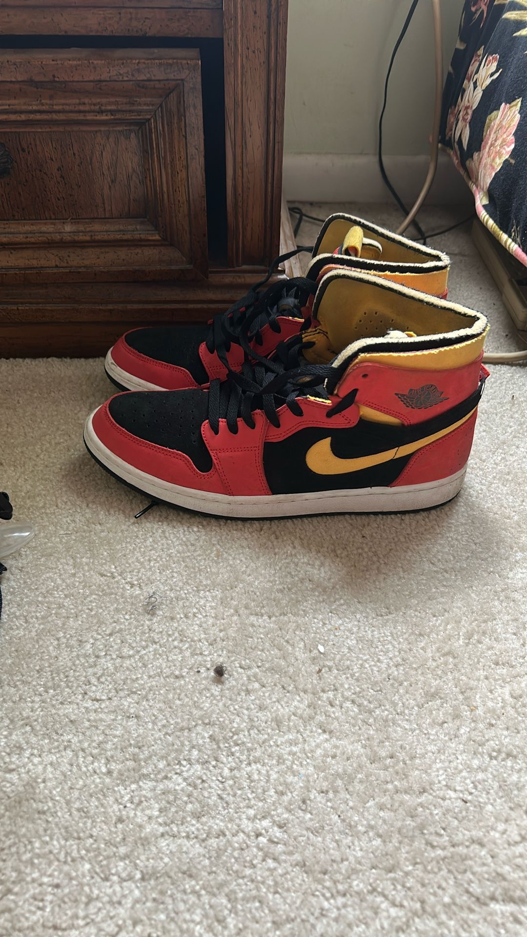 Jordan’s Ones Size 11