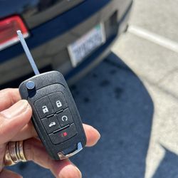 Llaves De Autos / Car Keys And Remotes