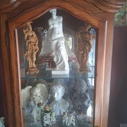 Statues And More Really Good Collection Items