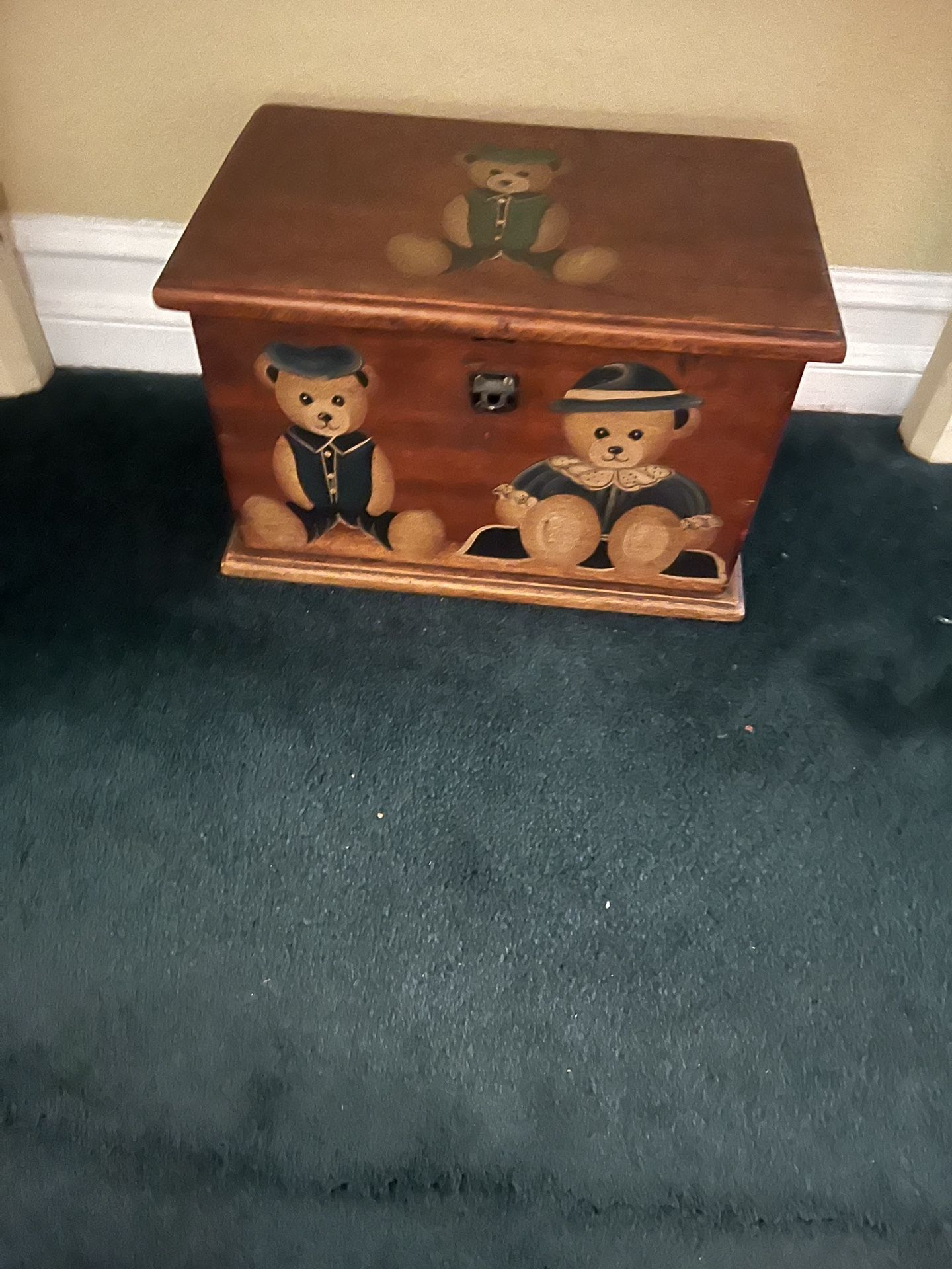 Child’s little storage box