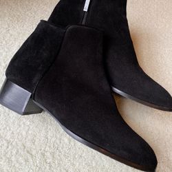 Suede Leather Italian boots by Aquatalia  womens 10.5