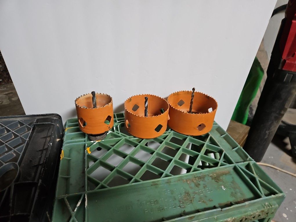 3 - Hole Saws 2 1/2", 3 1/2" & 4" in Chandler 
