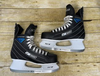 Nike Zoom Air Tuuk Ice Hockey Skates Men Size 8 for Sale in Avon, CT -  OfferUp