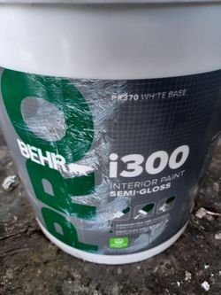 5 gallons exterior Semigloss White Paint