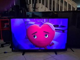 Phillips 50in TV + remote