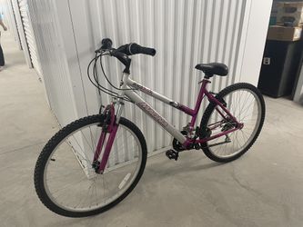 Ladies Mountain Bike