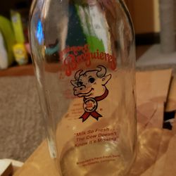 Vintage quart size Milk bottle Red print Broguiere's