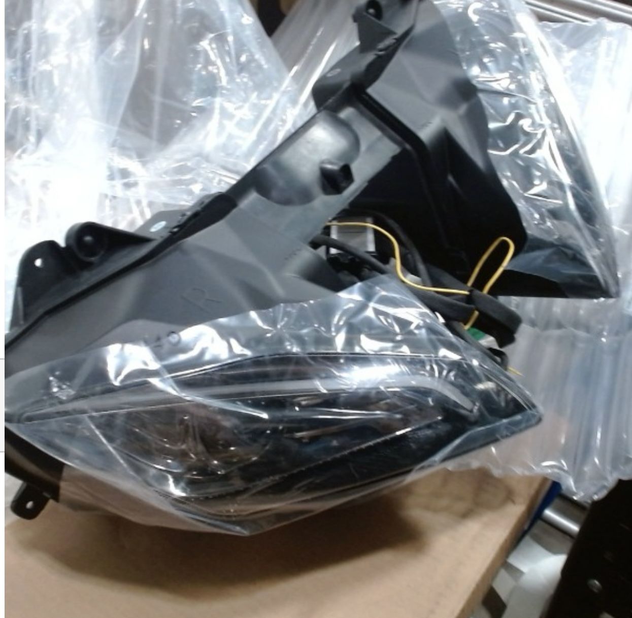 KT Headlight Assembly for YZF R6 2006-2007