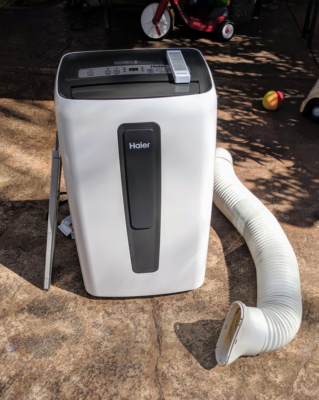 Haier Portable AC/heater/dehumidifier
