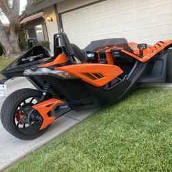 2023  Slingshots R