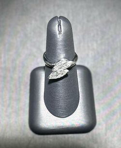 Platinum TOI & MOI Ring