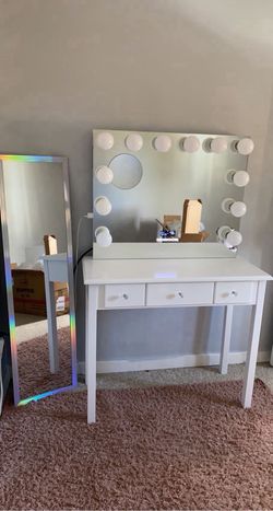 Impression vanity Bluetooth mirror
