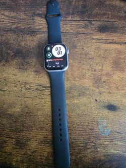 Apple Watch Series 8 with GPS