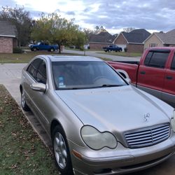 2003 Mercedes-Benz C-Class
