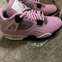 JORDAN 4 Orchid Size 9 Women’s 