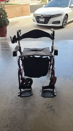Heavy duty walker/wheelchair