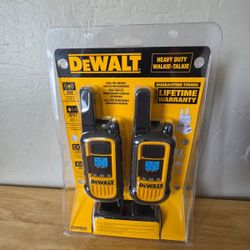 DXFRS800 Heavy-Duty 2-Watt Walkie Talkies (2-Pack)