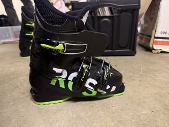 Rossi Kids Ski Boots