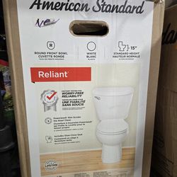 American Standard Toilet round