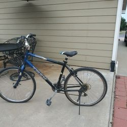 Navigator 300 Trek 