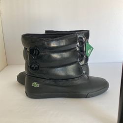 Women’s Boots Brand Lacoste. Color Black. Size 9.5 New . Pickup In Bartlett ill Se Habla Español.