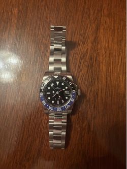 Men’s luxury watch