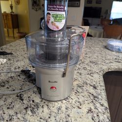 Breville ..Juice Fountain...Used 3 or 4 Times