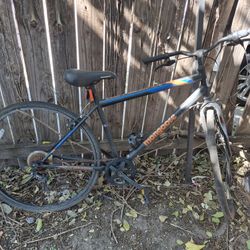 Mongoose Hotshot Hybrid Bike