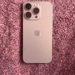 iPhone 15 Pro 
