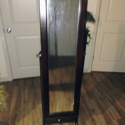 Jewelry Mirror 