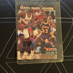 Magic Johnson, Sports Card. Basketball 🏀 Skybox # 30