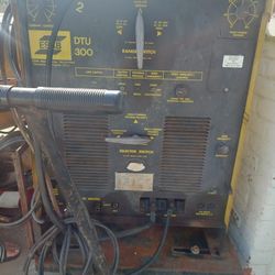 Industrial Welder 