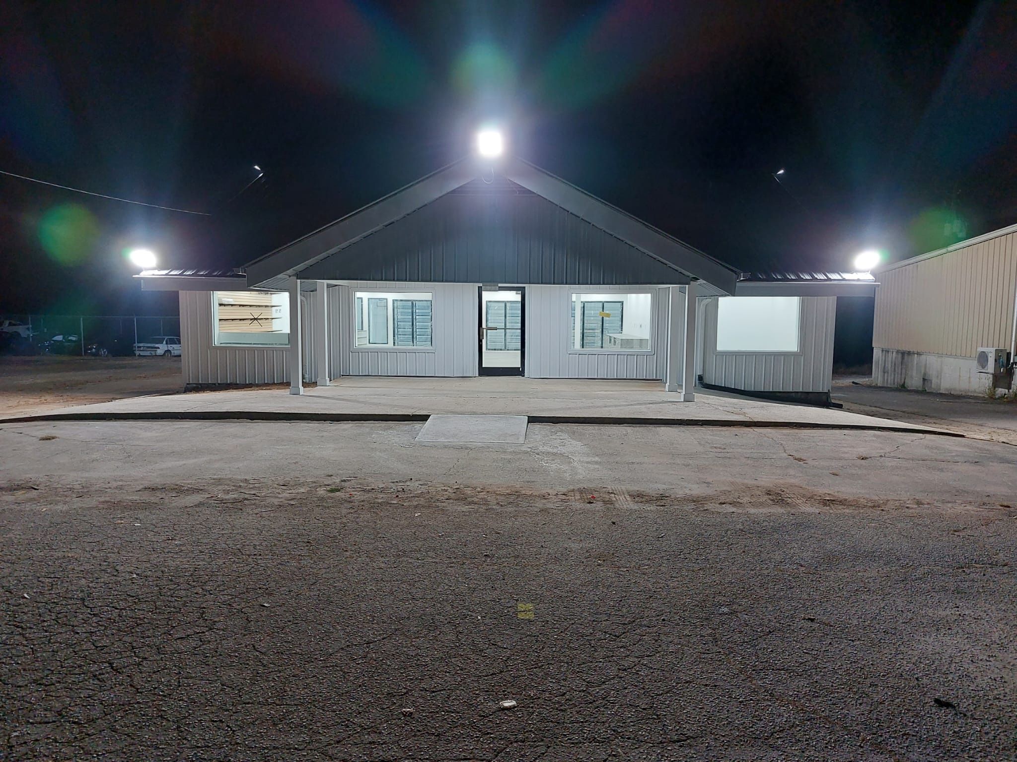Brand New Grocery Story For Lease
