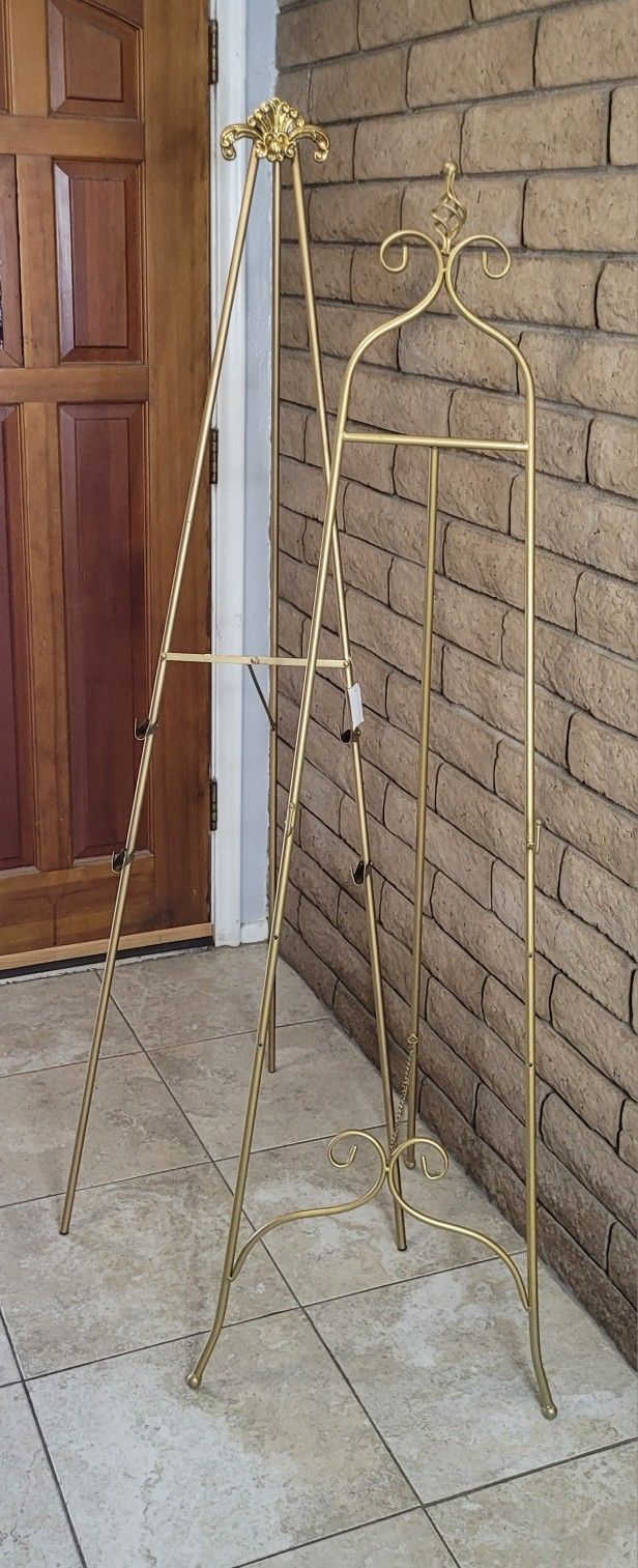 DecMode 66" Gold Metal Large Foldable 2 Tier Easel with Scroll Finial, 1-Piece