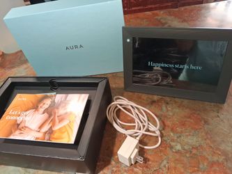 Aura Digital Frame