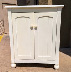 Wooden cabinet