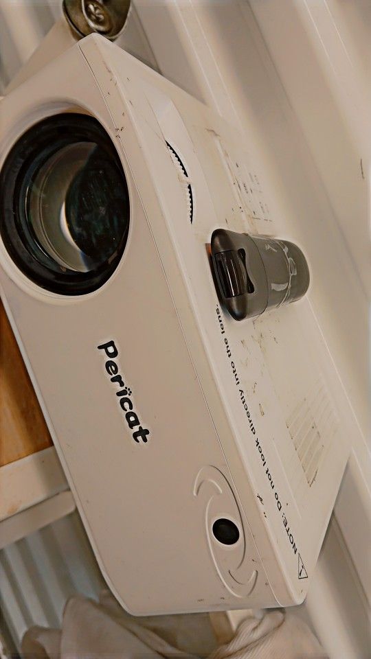 Projector Pericat