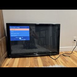 Panasonic 40” Tv