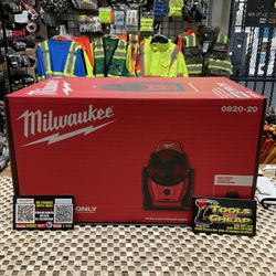 Milwaukee M12 12-Volt Lithium-Ion Cordless Jobsite Fan (Tool-Only)