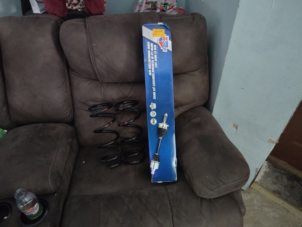 Infiniti G37x AWD Suspension Springs And Axle