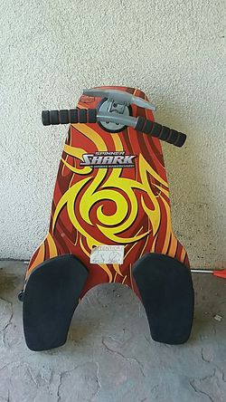 Spinner Shark 4 wheel kneeboard for Sale in West Covina, CA