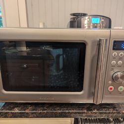 Breville Microwave 