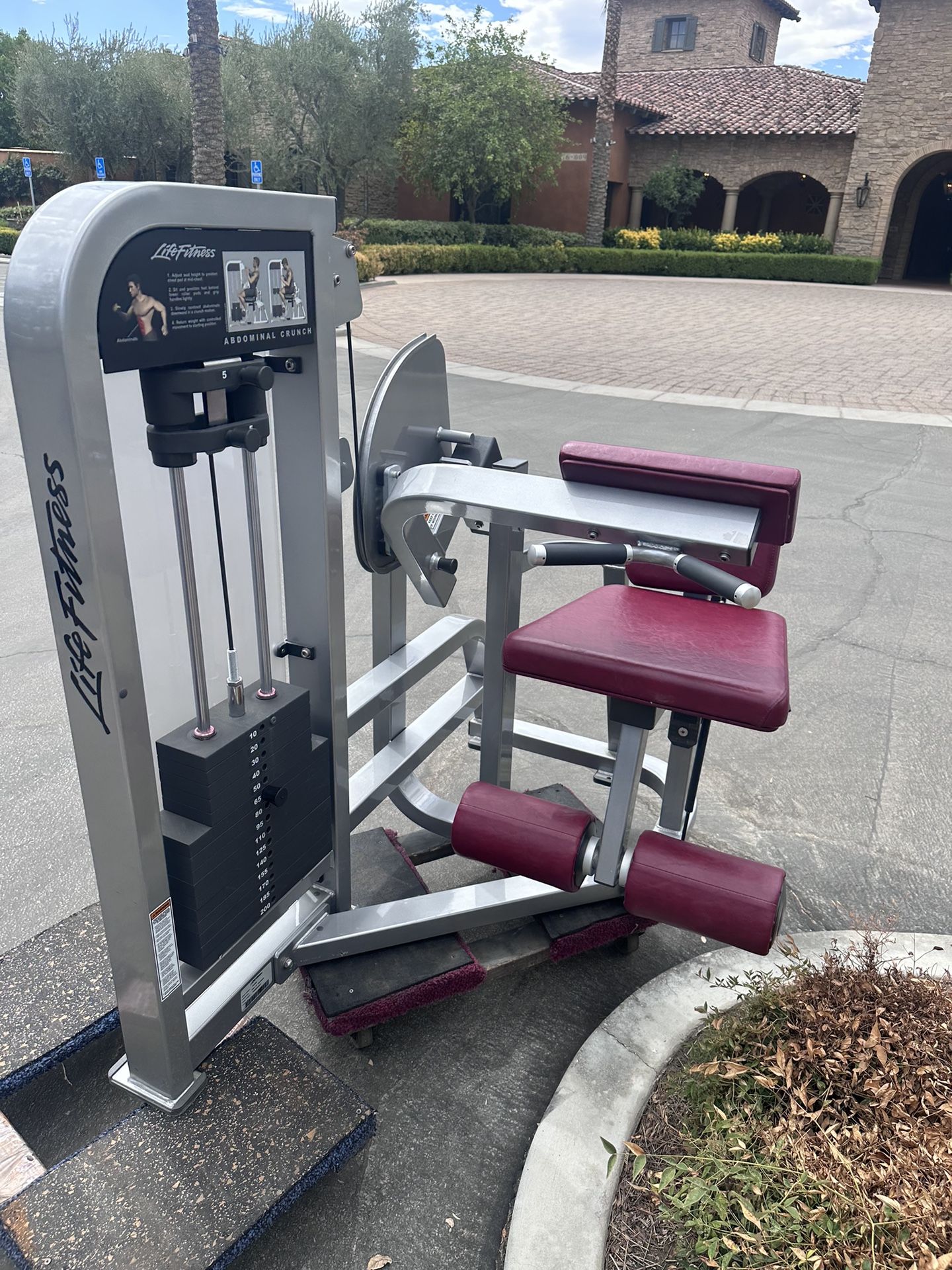 Life Fitness Abdominal Crunch