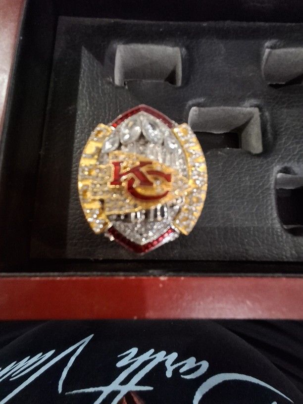 K C Chiefs Championship Ring 