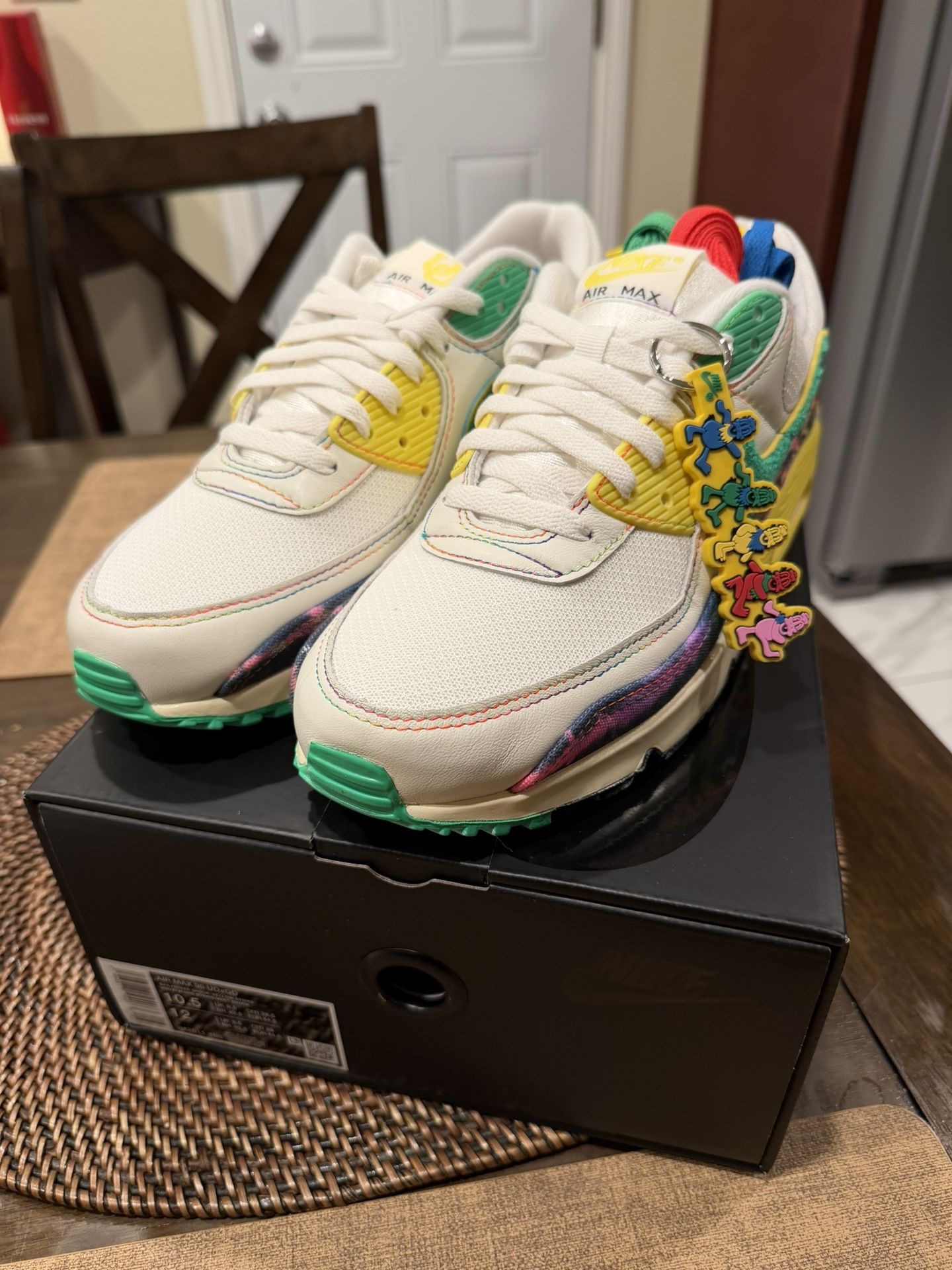 Nike Air Max 90 x University of Oregon x Grateful Dead (GFD) – Size 10.5 – Brand New