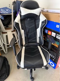 Gaming chair