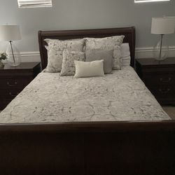 Bed, Dresser And 2 End Tables 