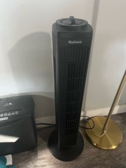 Holmes black tower oscillating fan