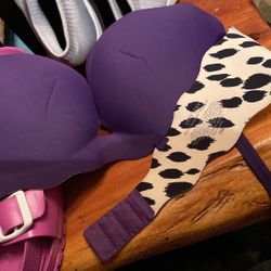 Victoria Secret New Size 36 B Bra