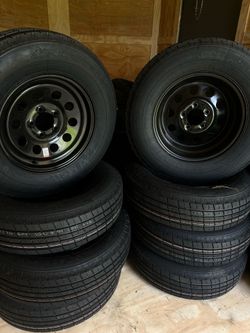 🤝🏼“Fresh 205/75R15 Tire on 5-Lug Rim — Ready to Roll!”✅🏁